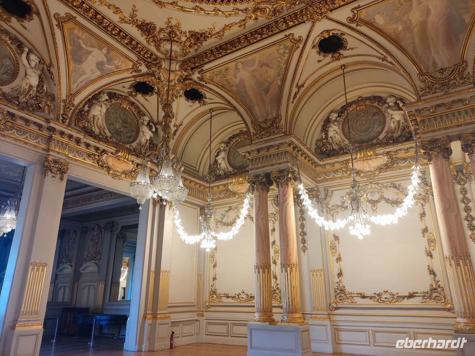 Im Louvre &ndash; &copy; Florian Härtl (Eberhardt TRAVEL)