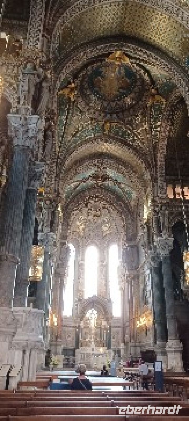 Lyon-Basilika- &ndash; &copy; Ute Solf (Eberhardt TRAVEL)