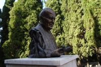 Tag 2 03.10.2023 Nizza, Kloster Cimiez, Papst Johannes Paul II &ndash; &copy; Gabriele Sauer (Eberhardt TRAVEL)