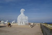 Tag 4 05.10.2023 Antibes, Le Nomade, Jaume Plensa &ndash; &copy; Gabriele Sauer (Eberhardt TRAVEL)
