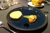 Tag 4, 31.12.2023: Silvesterfeier, Leckere Vorspeise: Foie gras &ndash; &copy; Gabriele Sauer (Eberhardt TRAVEL)