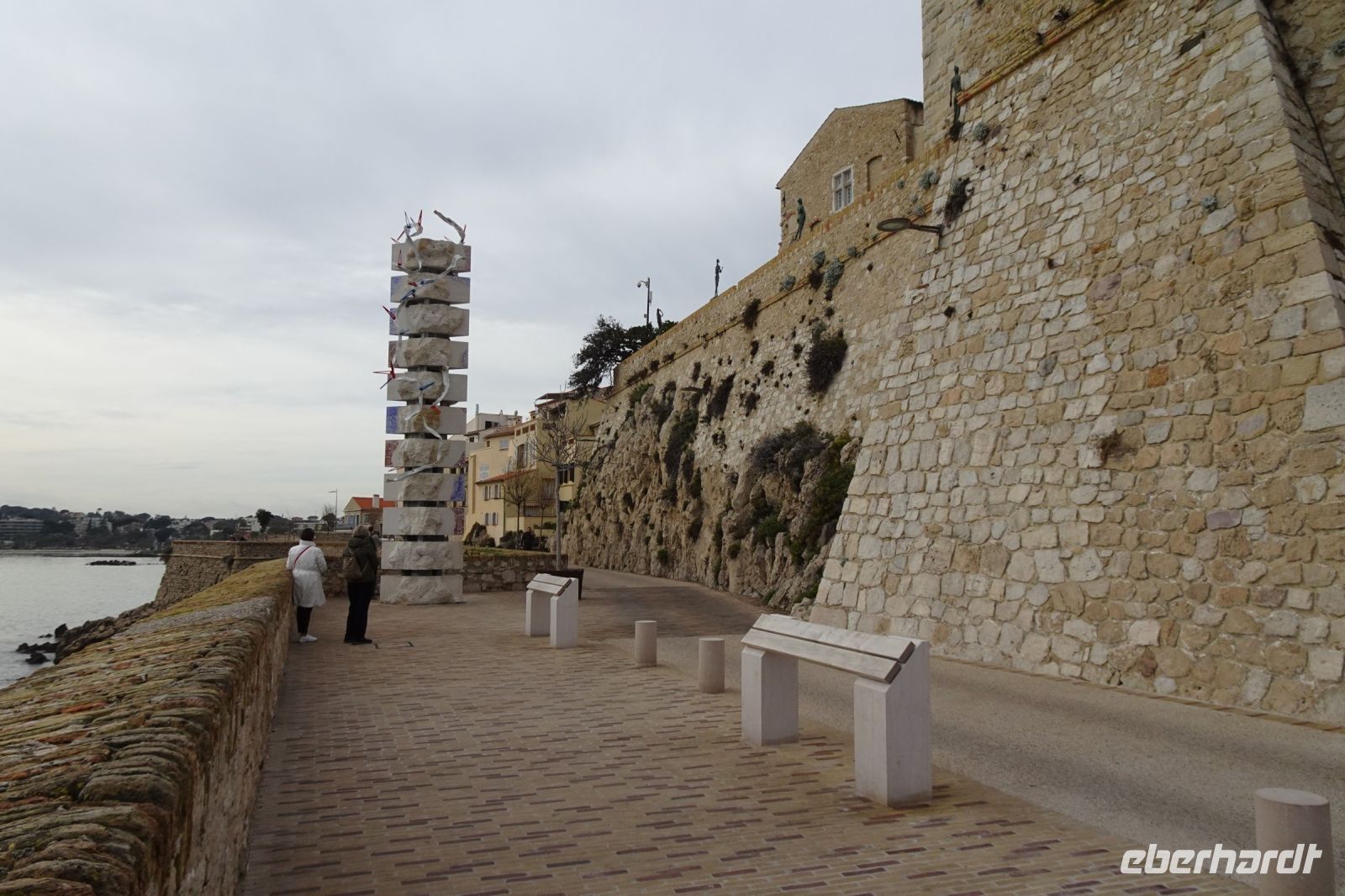 Tag 2 24.01.2024 La colonne à la mer von B. Pagès &ndash; &copy; Gabriele Sauer (Eberhardt TRAVEL)