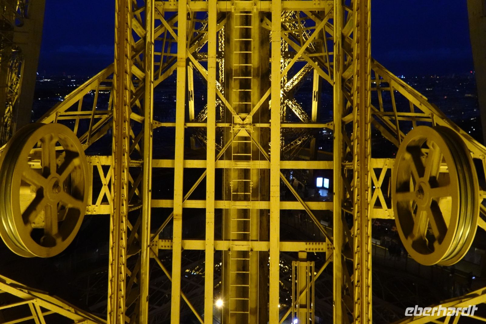 Tag 4 31.03.2024, Eiffelturm, Detail &ndash; &copy; Gabriele Sauer (Eberhardt TRAVEL)