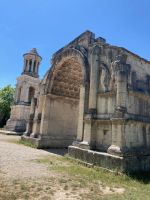 Provence Intensiv - Kenotaph und Triumphbogen in Glanum &ndash; &copy; Ekkehard Villing (Eberhardt TRAVEL)