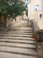Moustiers-Sainte-Marie &ndash; &copy; Wolfgang Kowalewski (Eberhardt TRAVEL)