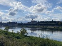 RADREISE LOIRE 3.-11.9.24: zurück an der Loire mit Blick auf Blois &ndash; &copy; Ekkehard Villing (Eberhardt TRAVEL)