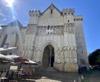 RADREISE LOIRE 3.-11.9.24: Die Kirche St. Martin in Candes .... &ndash; &copy; Ekkehard Villing (Eberhardt TRAVEL)