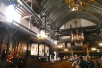 In der Kirche von St.Jean-de-Luz &ndash; &copy; Gina Egenolf (Eberhardt TRAVEL)
