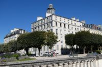 Adelspalast in Pau &ndash; &copy; Gina Egenolf (Eberhardt TRAVEL)