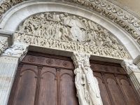 IBurgund vom Feinsten - Tympanon der Kathedrale von Autun &ndash; &copy; Ekkehard Villing (Eberhardt TRAVEL)