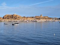 20241014_091329, Genueserturm und Leuchtturm von L'Ile Rousse.jpg &ndash; &copy; Claudia Hartwich (Eberhardt TRAVEL)