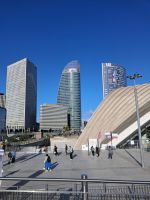 La Defense &ndash; &copy; Wolfgang Kowalewski (Eberhardt TRAVEL)