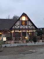 Restaurant am Abend &ndash; &copy; Wolfgang Kowalewski (Eberhardt TRAVEL)