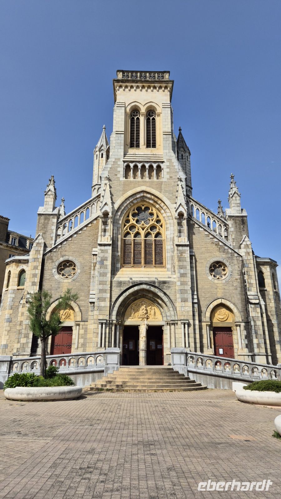 Biarritz: Église Saint-Eugènie &ndash; &copy; Sinah Witzig (Eberhardt TRAVEL)