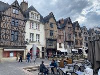 Radreise Loire vom 3.-11.5.25: Am Place Plumereau in Tours &ndash; &copy; Ekkehard Villing (Eberhardt TRAVEL)