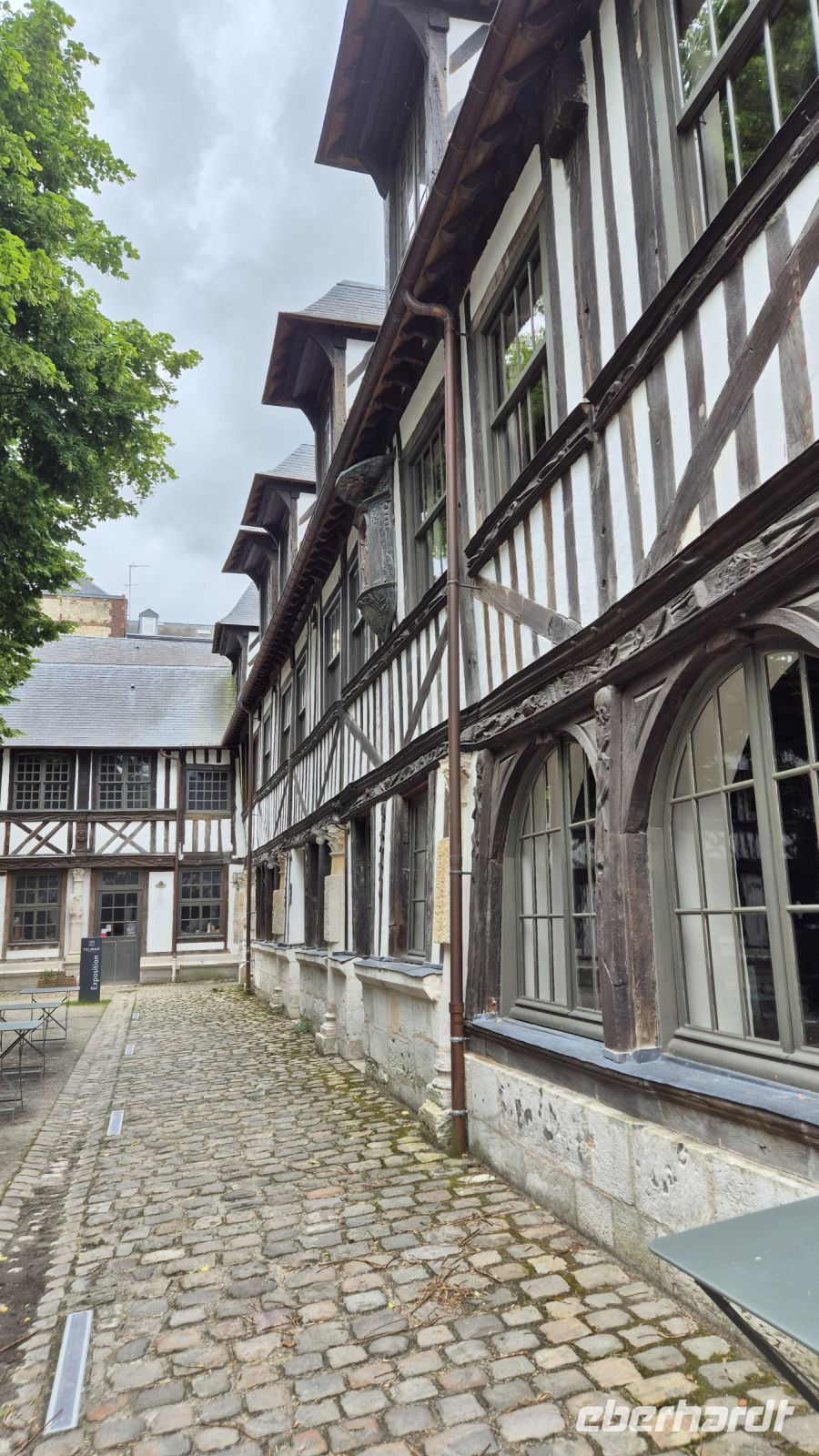 Rouen: Âitre Saint-Maclou &ndash; &copy; Sinah Witzig (Eberhardt TRAVEL)