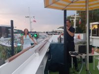 AROSA - Einstimmung auf die Abendparty &ndash; &copy; Ute Solf (Eberhardt TRAVEL)