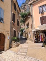 Moustiers Sainte Marie  &ndash; &copy; Wolfgang Kowalewski (Eberhardt TRAVEL)