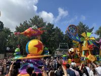 Disneyland Paris - Disneyparade &ndash; &copy; Sabine Letzybyll (Eberhardt TRAVEL)