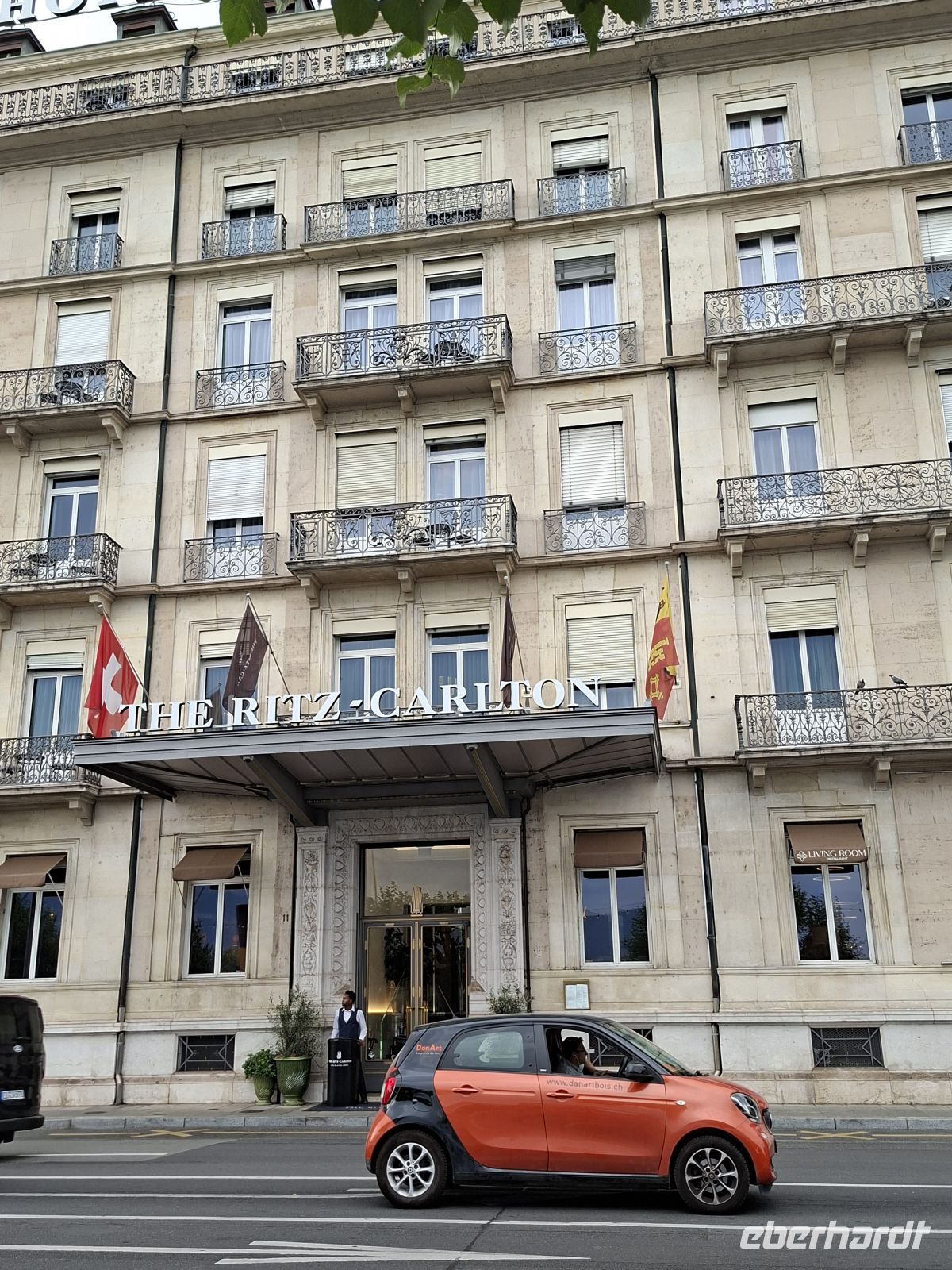 Genf- prachtvolle Hotels -Ritz- Carlton &ndash; &copy; Ute Solf (Eberhardt TRAVEL)