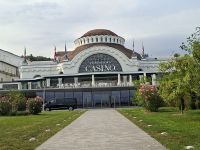 Évian-les-Bains-Casino &ndash; &copy; Ute Solf (Eberhardt TRAVEL)