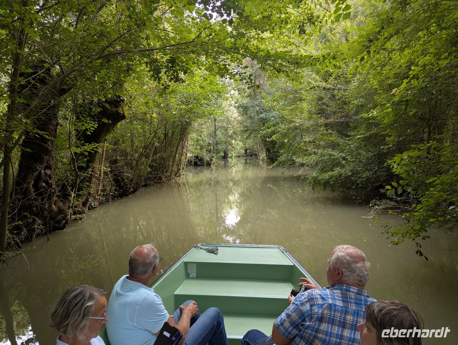 8. Bootsfahrt durch Marais Poitevin.jpg &ndash; &copy; Florian Härtl (Eberhardt TRAVEL)
