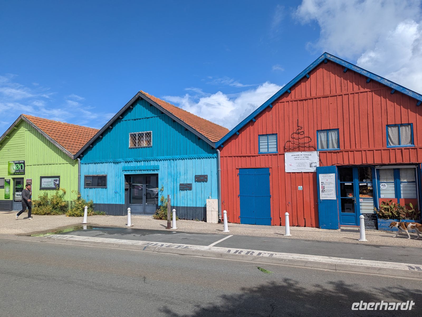 15. Bunte Häuschen in Chatêau d''Oléron.jpg &ndash; &copy; Florian Härtl (Eberhardt TRAVEL)