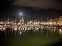 5. Der alte Hafen von La Rochelle bei Nacht.jpg &ndash; &copy; Florian Härtl (Eberhardt TRAVEL)
