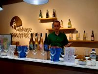 Weinprobe Abtei Fontfroide &ndash; &copy; Gina Egenolf (Eberhardt TRAVEL)