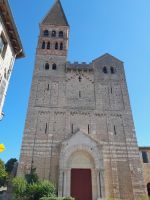 Kirche von Tournus &ndash; &copy; Gina Egenolf (Eberhardt TRAVEL)