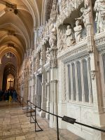 Chor­umgang &ndash; &copy; G. Adamietz (Eberhardt TRAVEL)