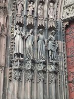 Münster - Portalfiguren &ndash; &copy; Ute Solf (Eberhardt TRAVEL)