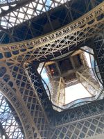 Unter dem Turm &ndash; &copy; G. Adamietz (Eberhardt TRAVEL)