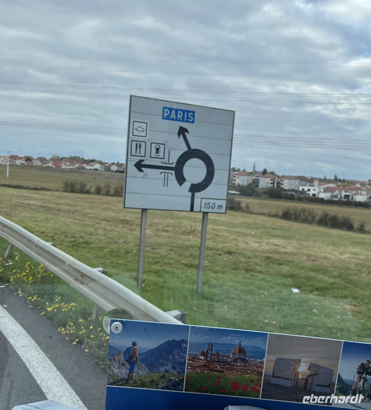 17:00  nur noch 300 km bis Paris &ndash; &copy; Renate Grafe (Eberhardt TRAVEL)