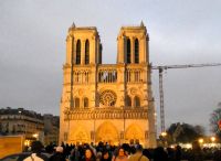 erster Blick auf Notre-Dame &ndash; &copy; Gina Egenolf (Eberhardt TRAVEL)