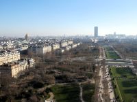 Champ de Mars und Tour de Montparnasse sowie Invalidendom