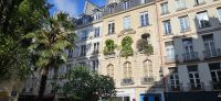 Schöne Fassade in St. Germain &ndash; &copy; Gina Egenolf (Eberhardt TRAVEL)