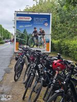 2026-05_Loire_Rad: Sully - Bereit zur 1. Tour &ndash; &copy; Dieter Braune (Eberhardt TRAVEL)