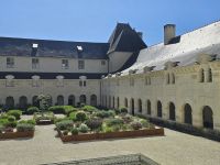 2026-05_Loire_Rad: Abbaye-Fontevraud &ndash; &copy; Dieter Braune (Eberhardt TRAVEL)