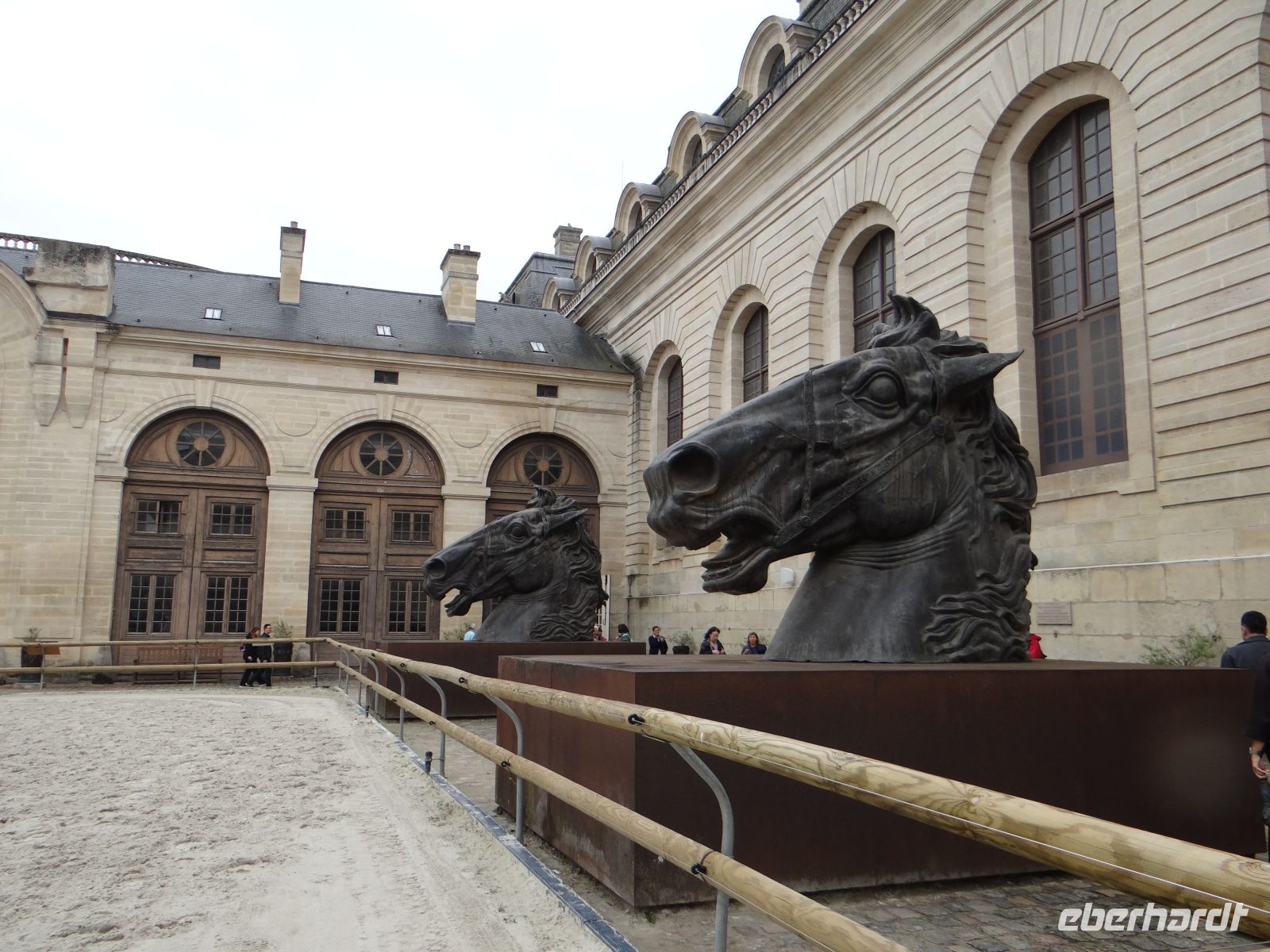 Chantilly, der Innenhof des Großen Marstalls &ndash; &copy; Vivian Kreft (Eberhardt TRAVEL)