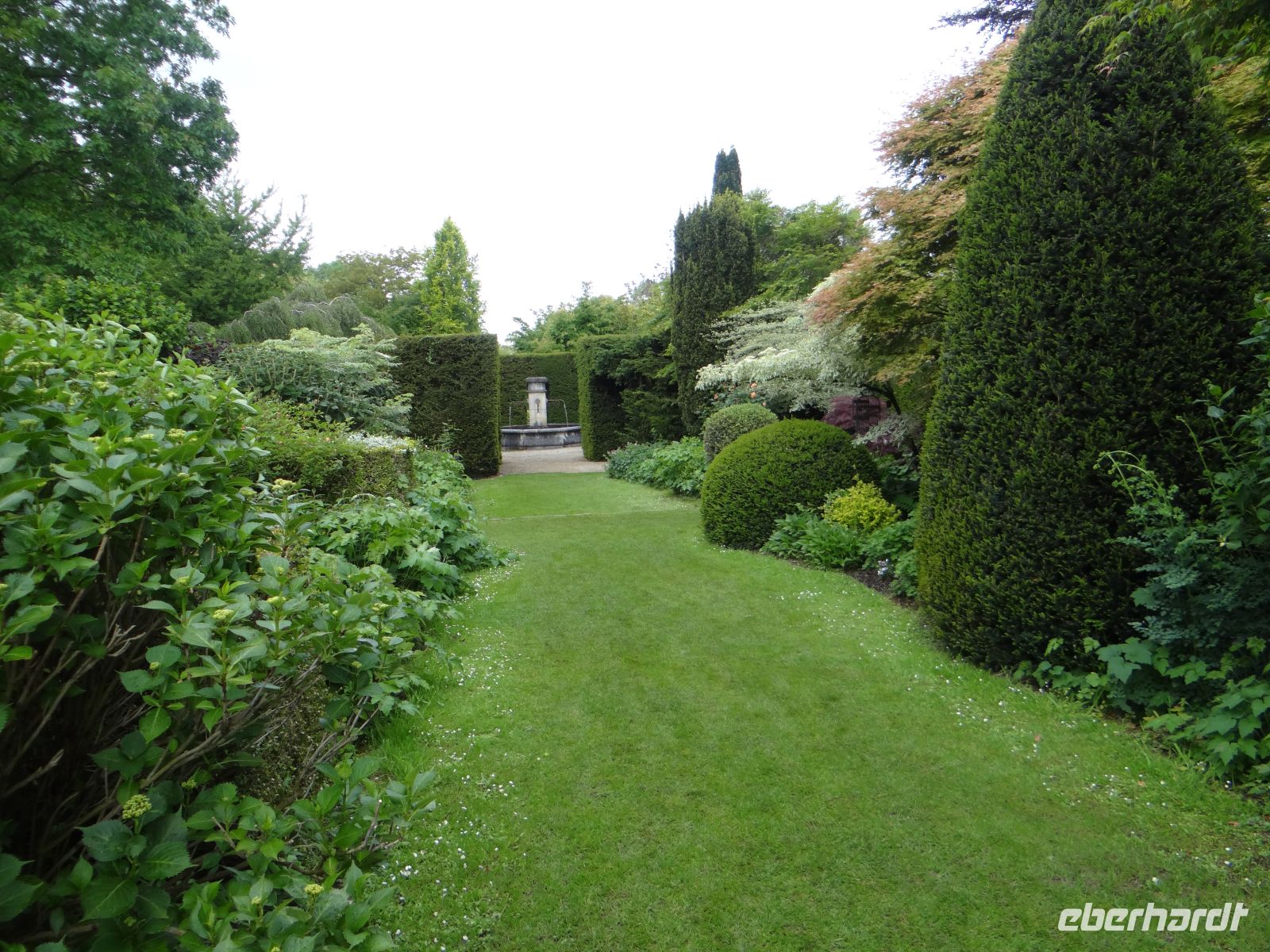 Jardins du Pays d'Auge, grüne Räume folgen nacheinander. &ndash; &copy; Vivian Kreft (Eberhardt TRAVEL)