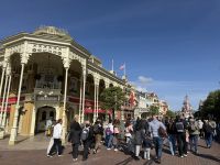 Hauptstraße im Park &ndash; &copy; Falk Rätzer (Eberhardt TRAVEL)