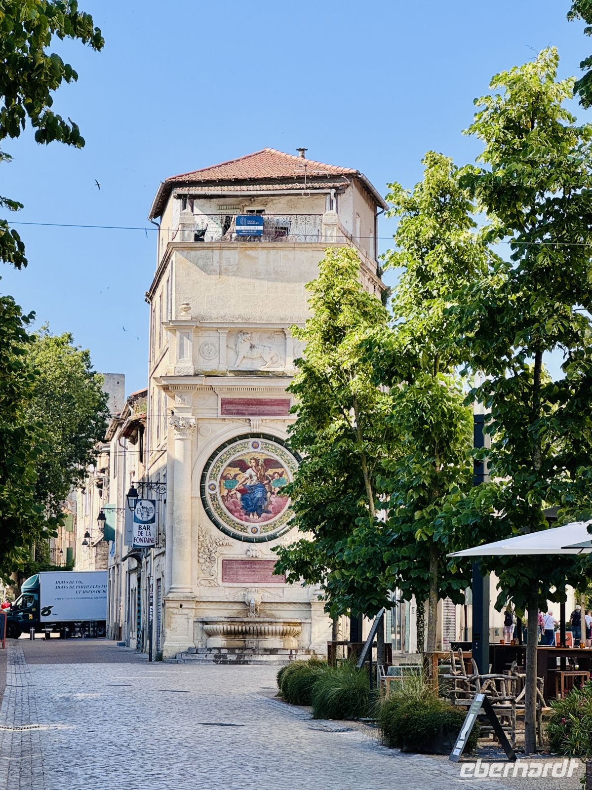 7. Tag - Amédée Pichot fountain, Arles &ndash; &copy; Christin Kuschka (Eberhardt TRAVEL)