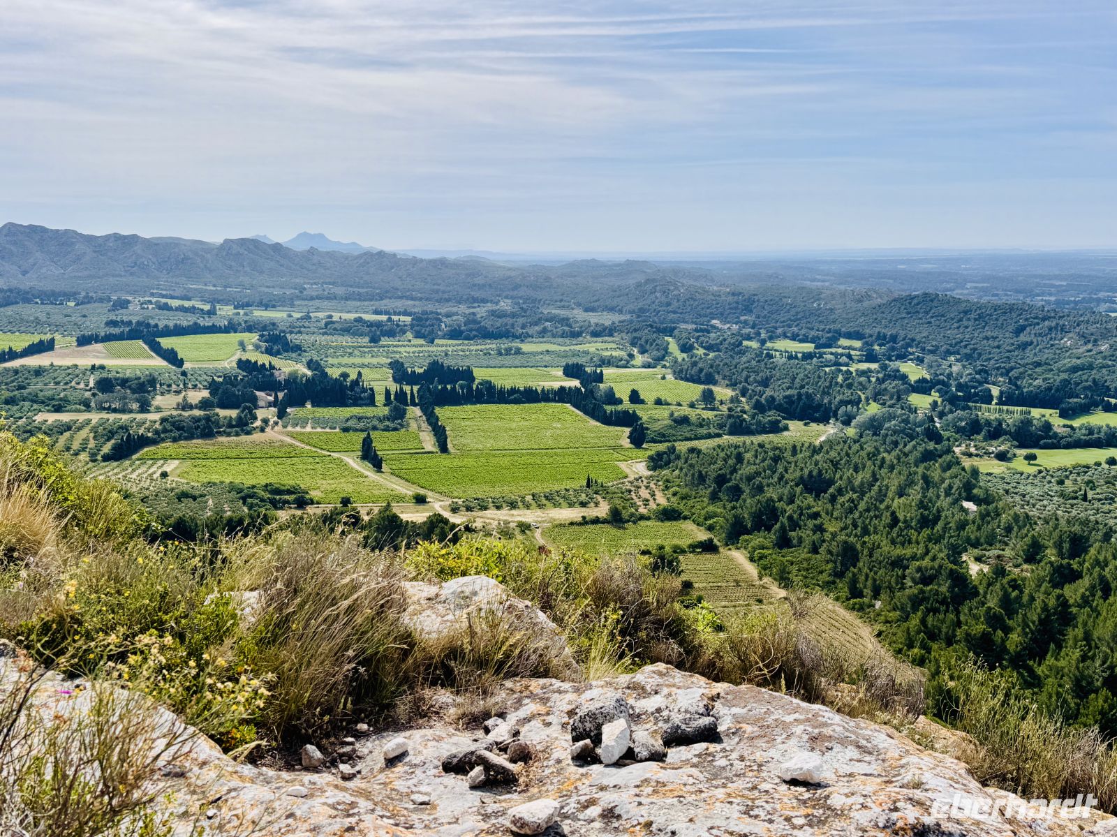 10. Tag - Blick auf die Alpilles &ndash; &copy; Christin Kuschka (Eberhardt TRAVEL)