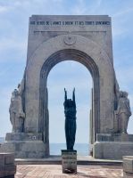 8. Tag - Kriegsdenkmal, Corniche Kennedy, Marseille  &ndash; &copy; Christin Kuschka (Eberhardt TRAVEL)