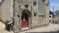 altes Steinportal in Concarneau  &ndash; &copy; Gina Egenolf (Eberhardt TRAVEL)
