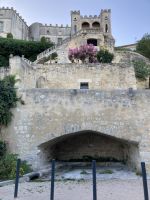 Bourg &ndash; &copy; Roswitha Zytowski (Eberhardt TRAVEL)