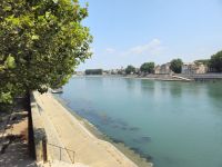 Erster Blick auf Arles &ndash; &copy; Gina Egenolf (Eberhardt TRAVEL)