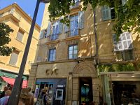 ehemaliges Geschäft von Cezannes Vater in Aix-en-Provence  &ndash; &copy; Gina Egenolf (Eberhardt TRAVEL)