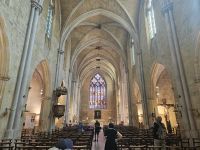In der Kirche St. Jean de Malte in Aix-en- Provence  &ndash; &copy; Gina Egenolf (Eberhardt TRAVEL)
